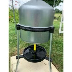 Abreuvoir Galvanisé Sur Pied Type 30L -Poulaillers abreuvoir volailles galvanise 30 litres detail