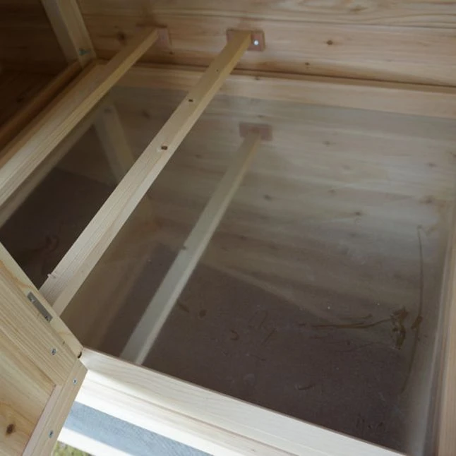 Poulailler Jersey Toit Shingle Avec Parc 4 à 6 Poules 9 Poulailler Jersey Toit Shingle Avec Parc 4 à 6 Poules – Image 7