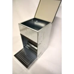 Mangeoire Anti Nuisible Poule Rooster 5kg - Gaun -Poulaillers dsc 1228