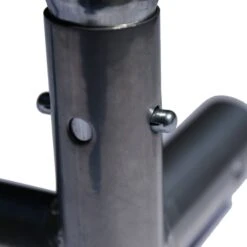 Enclos Poulailler 12m² Tubes 32mm H2,25m - Parc Grillagé Renforcé 6x2m - Acier Galvanisé 22 Enclos Poulailler 12m² Tubes 32mm H2,25m - Parc Grillagé Renforcé 6x2m - Acier Galvanisé -Poulaillers enclos parc grillage poulailler detail attache pieds 8