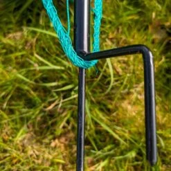 Filet Poule Grande Hauteur Double Pointe 50m X 1,26m - Zen Farm 32 Filet Poule Grande Hauteur Double Pointe 50m X 1,26m - Zen Farm -Poulaillers filet poule zen farm 126cm 15m detail installation piquet 2