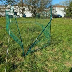 Filet Poule Grande Hauteur Double Pointe 50m X 1,26m - Zen Farm 27 Filet Poule Grande Hauteur Double Pointe 50m X 1,26m - Zen Farm -Poulaillers filet poule zen farm 126cm 15m porte ouverte exterieur 2