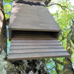 Nichoir Chauve-souris Bois FSC Petite Taille 12 Nichoir Chauve-souris Bois FSC Petite Taille -Poulaillers maison chauve souris petite vue dessous 2