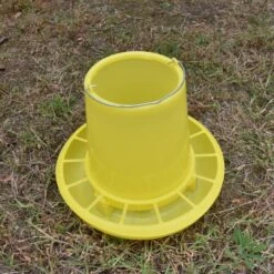 Mangeoire Anti-gaspillage Poule Avec Anse 5Kg Jaune