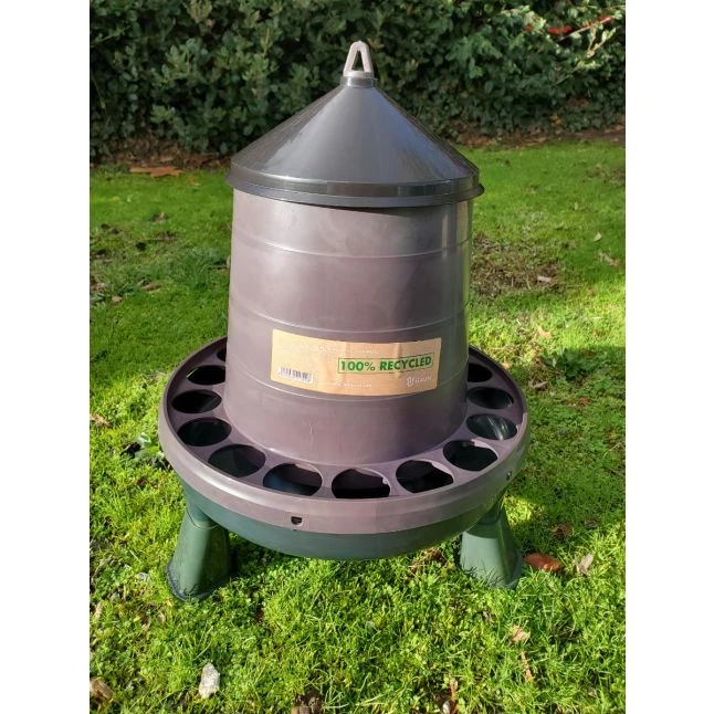 Gaun Mangeoire Poule à Pieds En Plastique Recyclé Eco 4Kg 3 Gaun Mangeoire Poule à Pieds En Plastique Recyclé Eco 4Kg