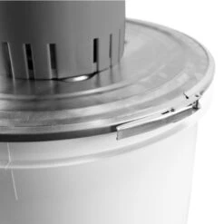 Moulin Grain électrique Pour Toutes Céréales Mistral 50L - River Systems -Poulaillers moulin a grain electrique pour cereales mistral 50l river systems anneau de fermeture 1