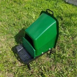 Nid Pondoir Poule En Plastique Avec Cuvette Et Pieds 1 Face - Gaun 15 Nid Pondoir Poule En Plastique Avec Cuvette Et Pieds 1 Face - Gaun -Poulaillers pondoir plastique 1 nichoir avec pieds gaun ouvert