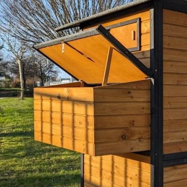 Pondoir Pour Poulailler Vorwerk Toit Noir 3 Pondoir Pour Poulailler Vorwerk Toit Noir