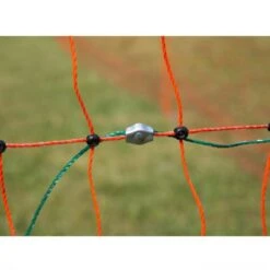 Porte Pour Filet Poule électrifiable Jusqu’à 90 Cm - Kerbl 13 Porte Pour Filet Poule électrifiable Jusqu’à 90 Cm - Kerbl -Poulaillers porte pour filet cloture poule kerbl detail branchement