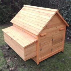 Poulailler Cémani XL Toit Bois 6 à 10 Poules -Poulaillers poulailler bois cemani xl 6 8 poules arriere ferme