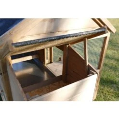 Poulailler Plymouth Toit Shingle Ouvrant 4 à 6 Poules Bois FSC Avec Extension Parc Grillagé -Poulaillers poulailler bois fsc plymouth 2 4 poules pondoir vue pondoir 2