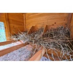 Poulailler Farmer XL Toit En Tôle Ouvrant 6 à 10 Poules Bois FSC -Poulaillers poulailler farmer xl toit tole vue interieur