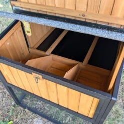 Poulailler Padoue Châssis Acier Toit Shingle 6 à 8 Poules Avec Parc Grillagé -Poulaillers poulailler padoue focus pondoir 2 1