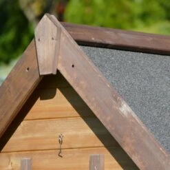 Poulailler Suisse XL Toit Shingle 8 à 10 Poules Bois Epicéa 15 Poulailler Suisse XL Toit Shingle 8 à 10 Poules Bois Epicéa -Poulaillers poulailler suisse epicea detail toit