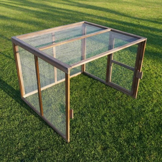 Poulailler Plymouth Toit Shingle Ouvrant 4 à 6 Poules Bois FSC Avec Extension Parc Grillagé – Image 14