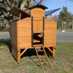 Poulailler Farmer XL Toit Tôle Ouvrant 6 à 10 Poules Bois FSC Avec Rehausse -Poulaillers poulialler farmer avec rehausse ouvert 1