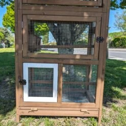 Volière Pour Oiseaux En Bois Double Toit Shingle -Poulaillers voli re oiseaux ext rieur 2 focus partie basse avant